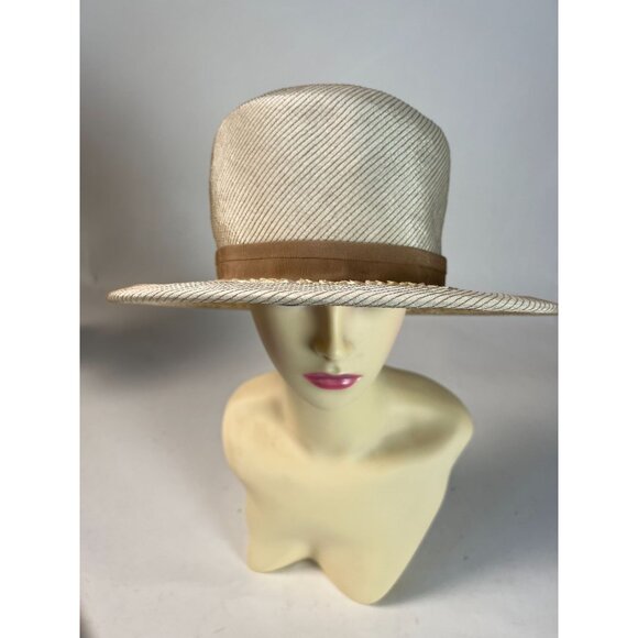 Vintage Terry B. Womens Straw Hat With Paisley Lining & Ribbon Detail main image 5
